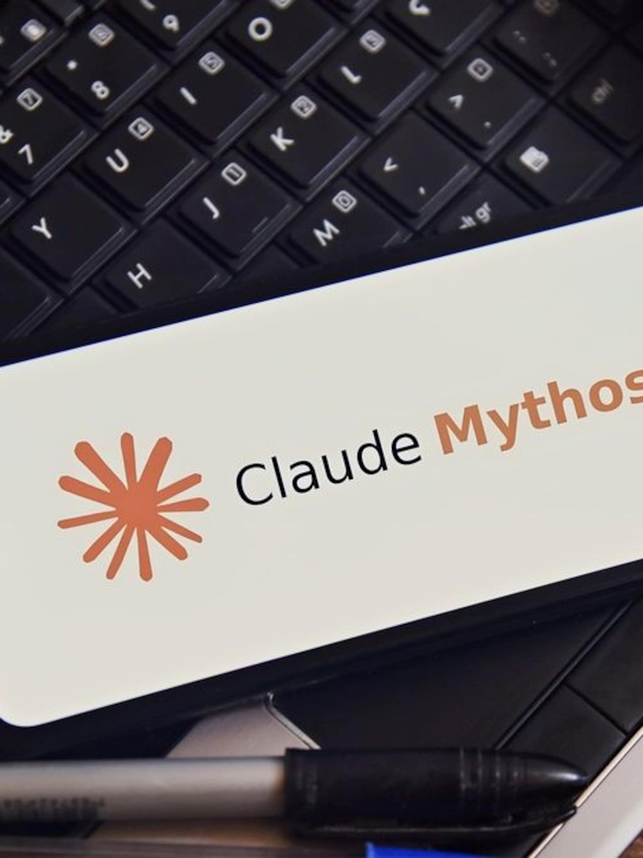 europarlementariers kapot geschrokken van nieuw ai model mythos al onze software wordt kwetsbaar