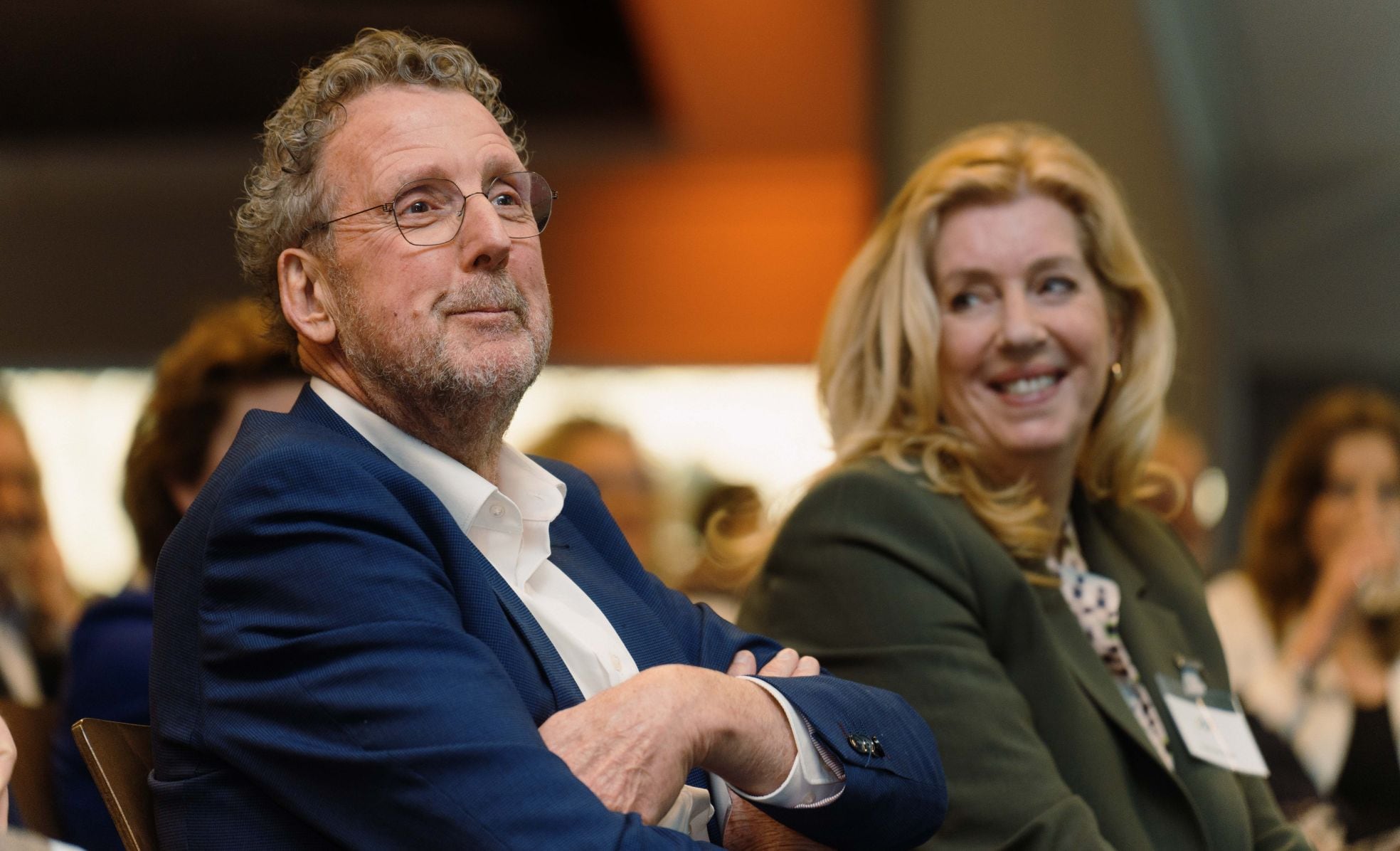 Jaap Jongejan en Liane den Haan bij de overdracht op 18 maart.
