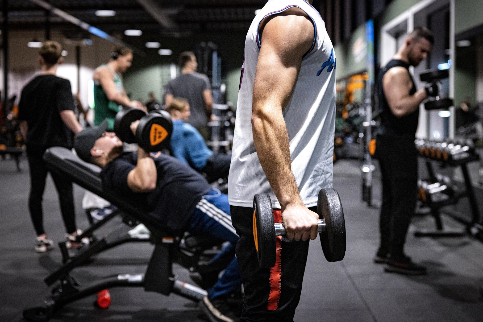 In Nederland heeft Basic-Fit nu 250 sportscholen, het afgelopen jaar kwamen er 4 bij.
