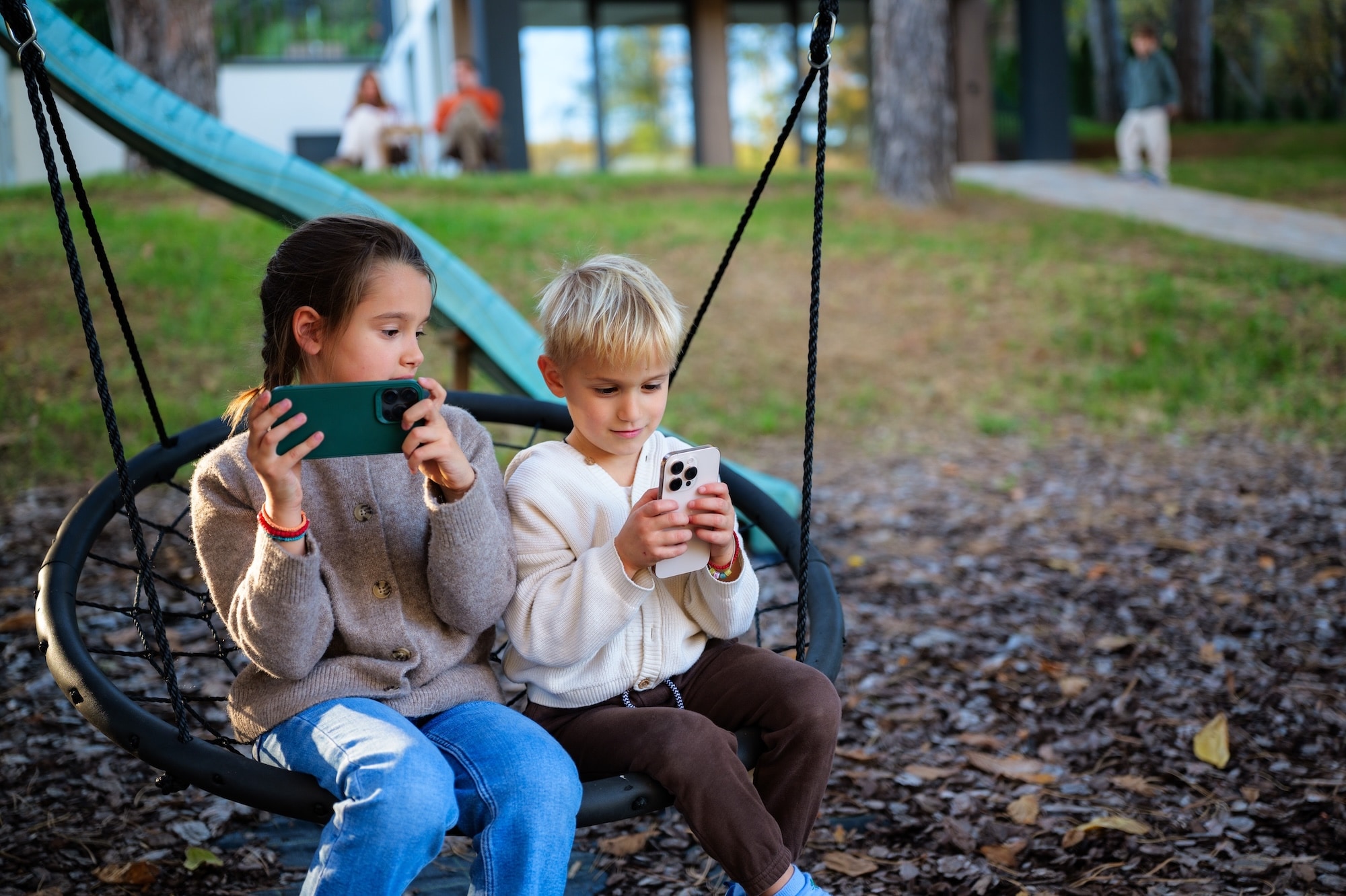 Hoe kunnen marketeers verantwoord omgaan met een jonge doelgroep op social media?