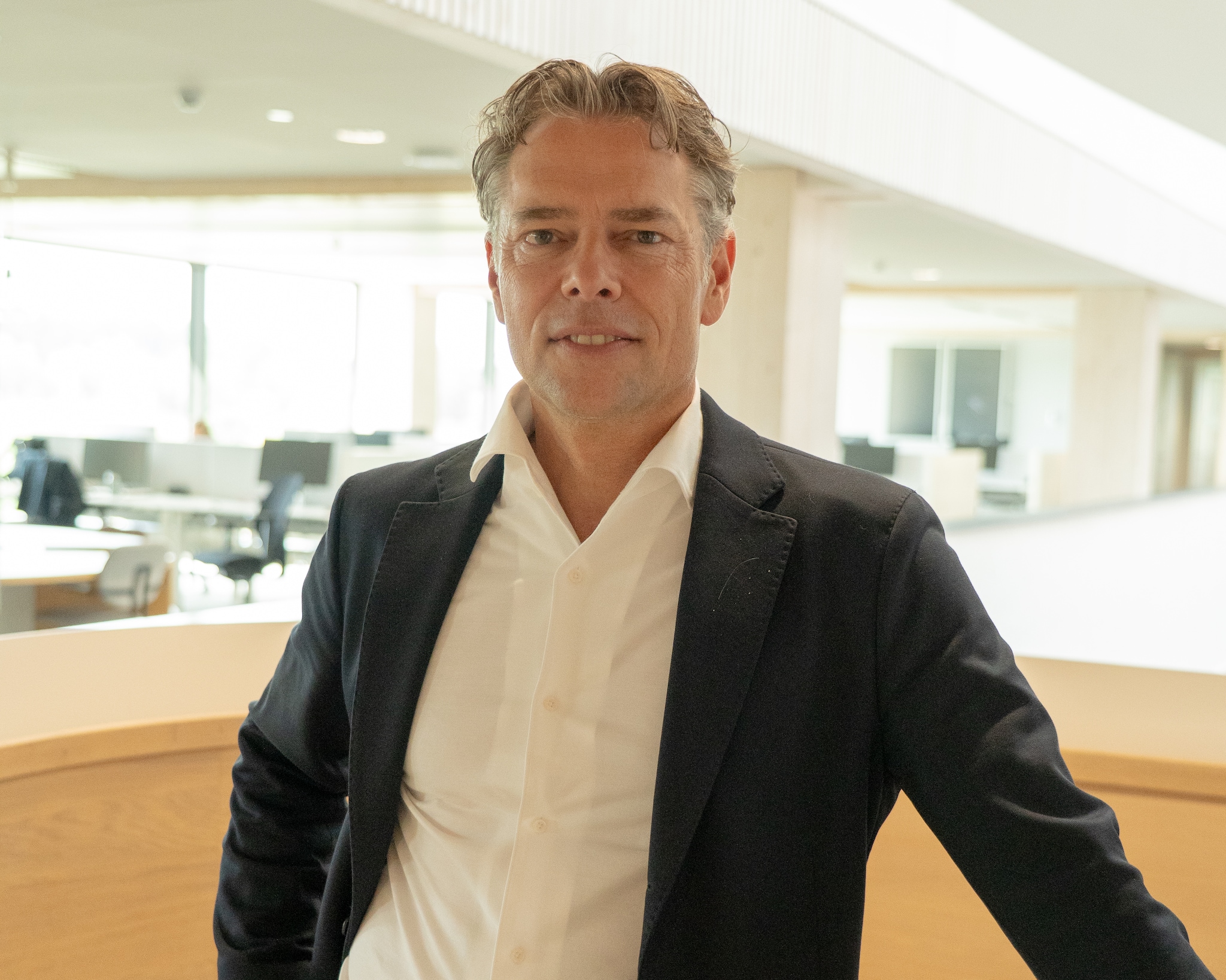 Han de Groot, oprichter van VOLT, wil een AI gigafabriek van 10 hectare in Rotterdam realiseren.
