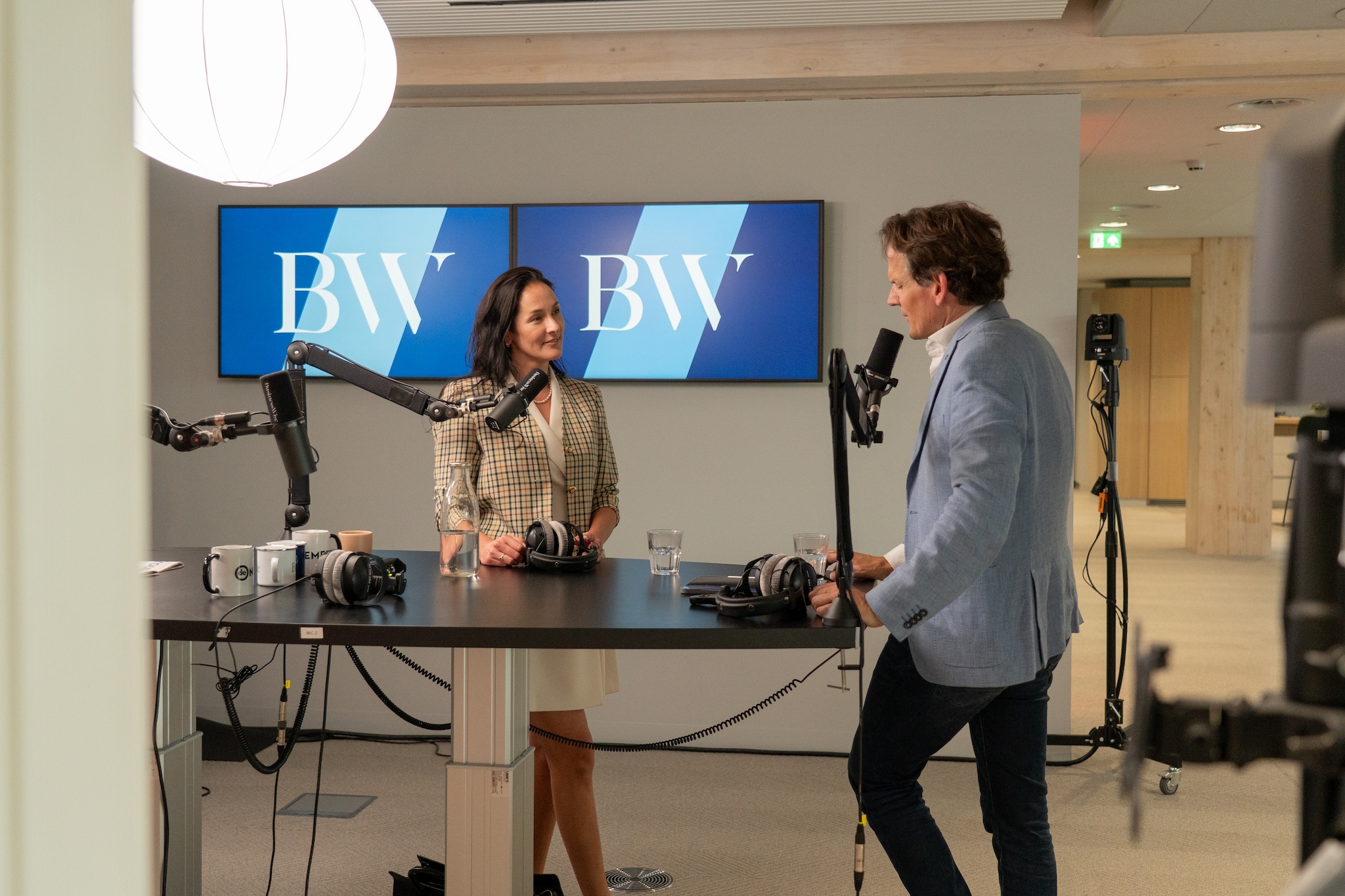 Siri Mauer in gesprek met presentator Gerben van Driel Redactie BusinessWise