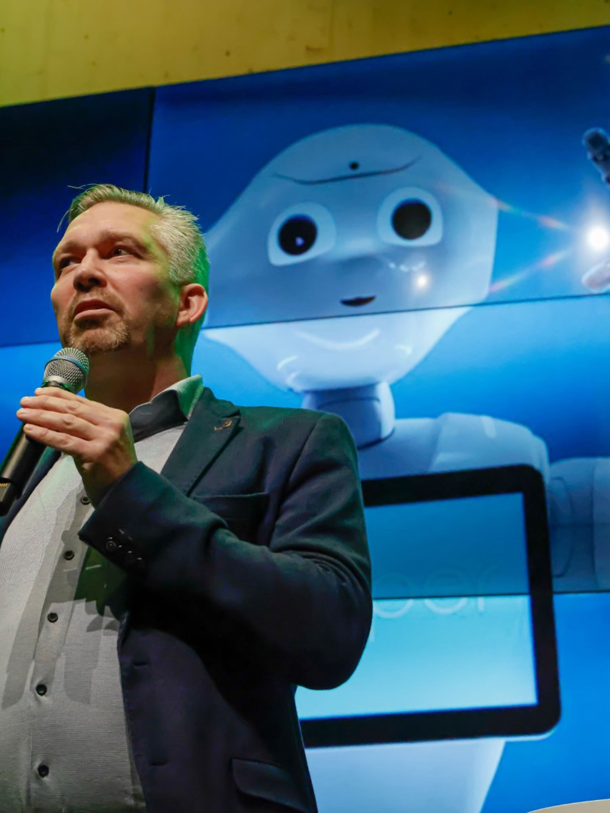 thijs dorssers koop nog geen humanoid robot