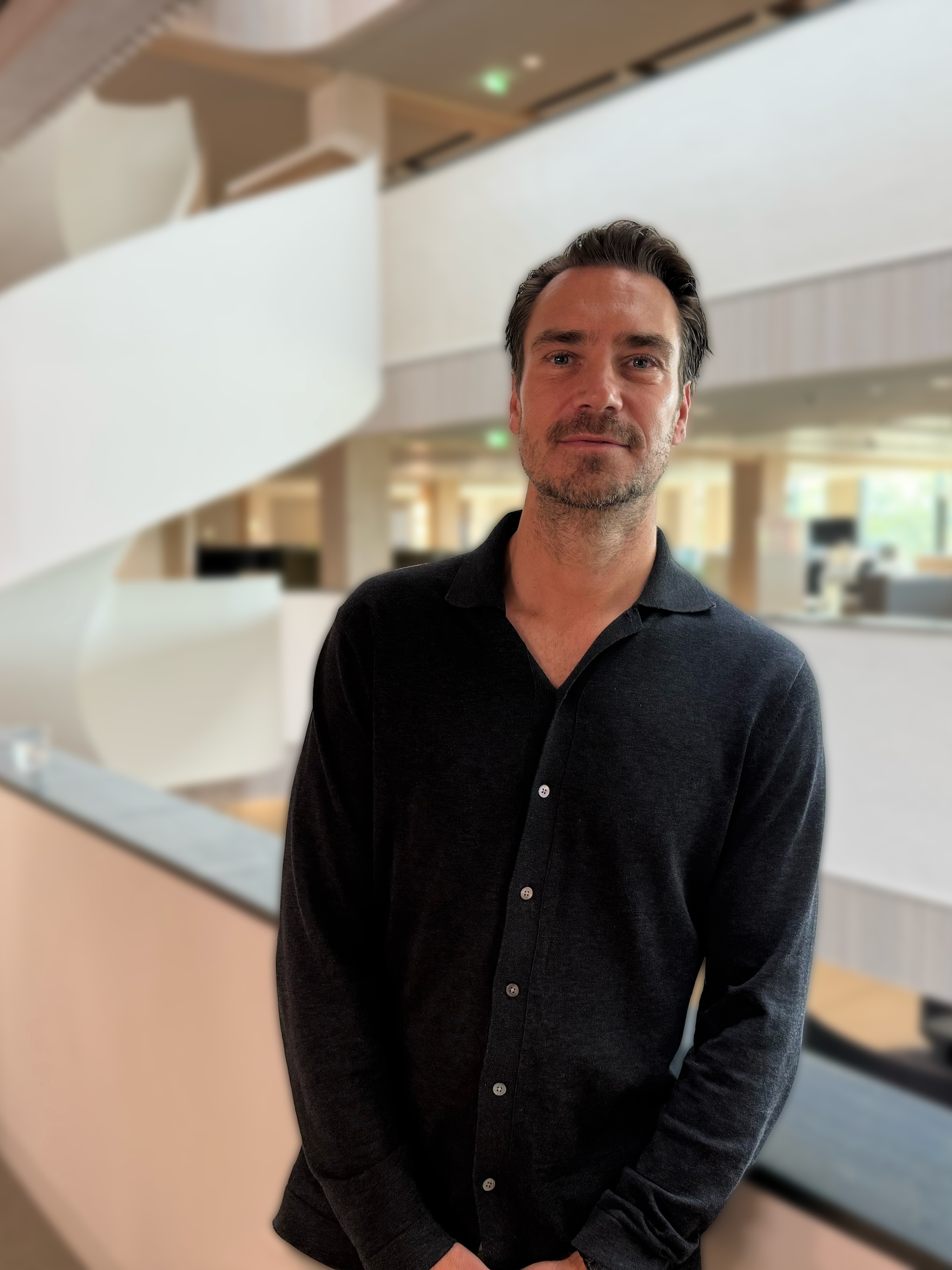 mijn eerste rol is vader bernard dingemans general manager bnl l oreal zei bewust nee tegen internationale kansen
