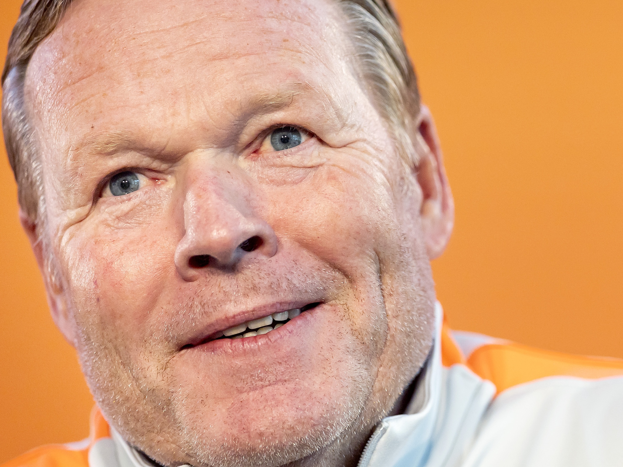 ronald koeman impuls geven aan economie