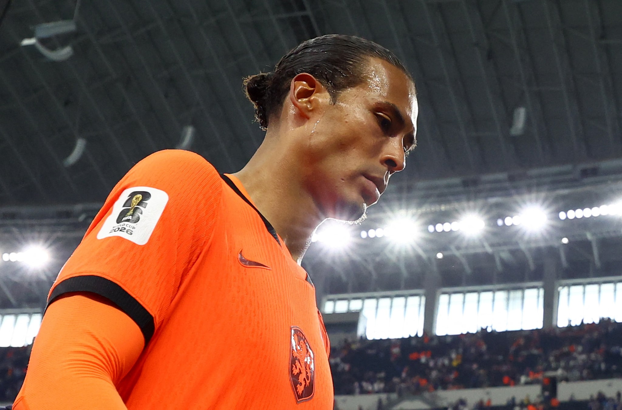 Het Nederlands elftal, met Virgil van Dijk, speelt ook in Nike-tenue. Reuters
