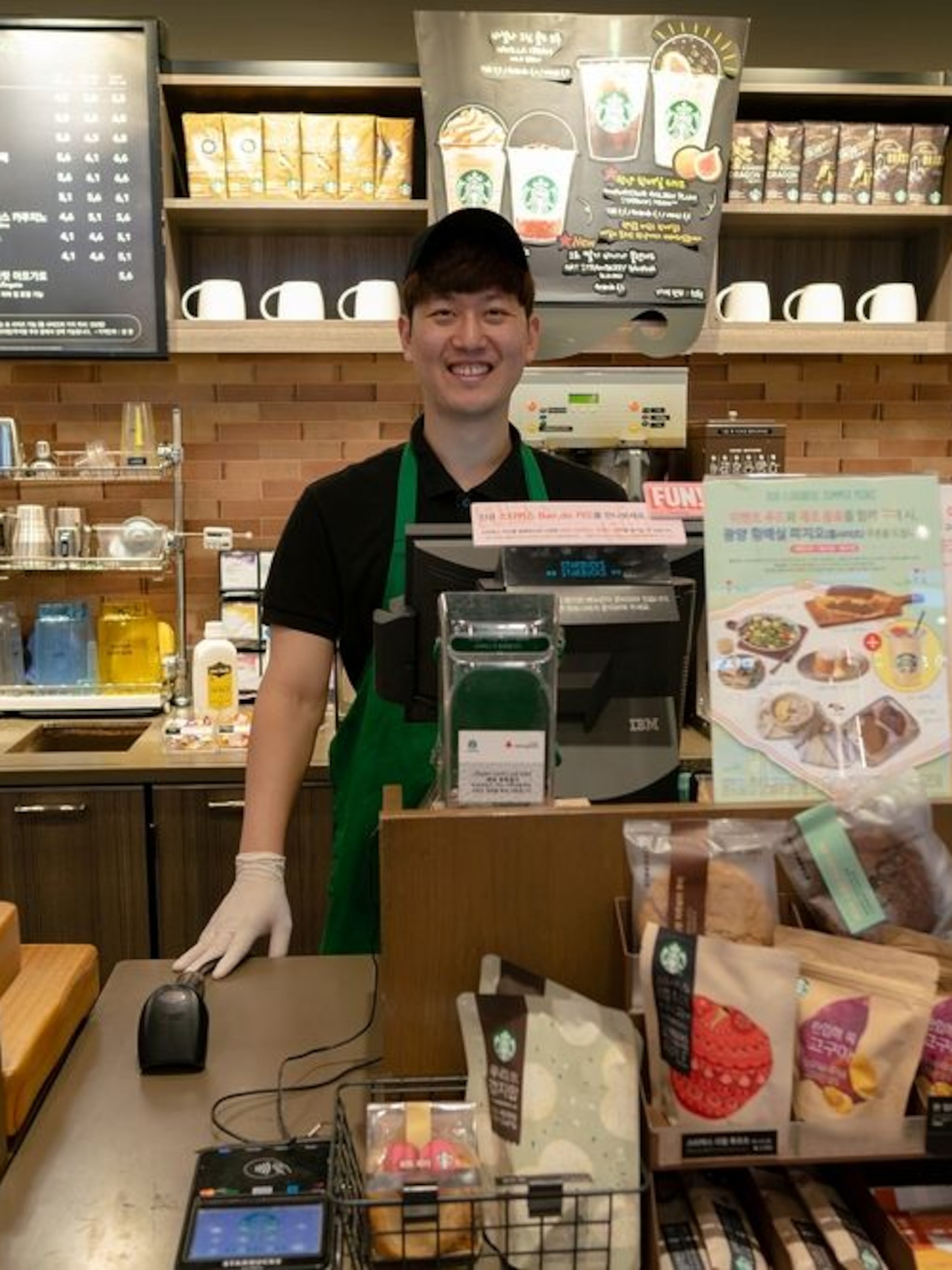 2000 starbucks sluiting ai blunder