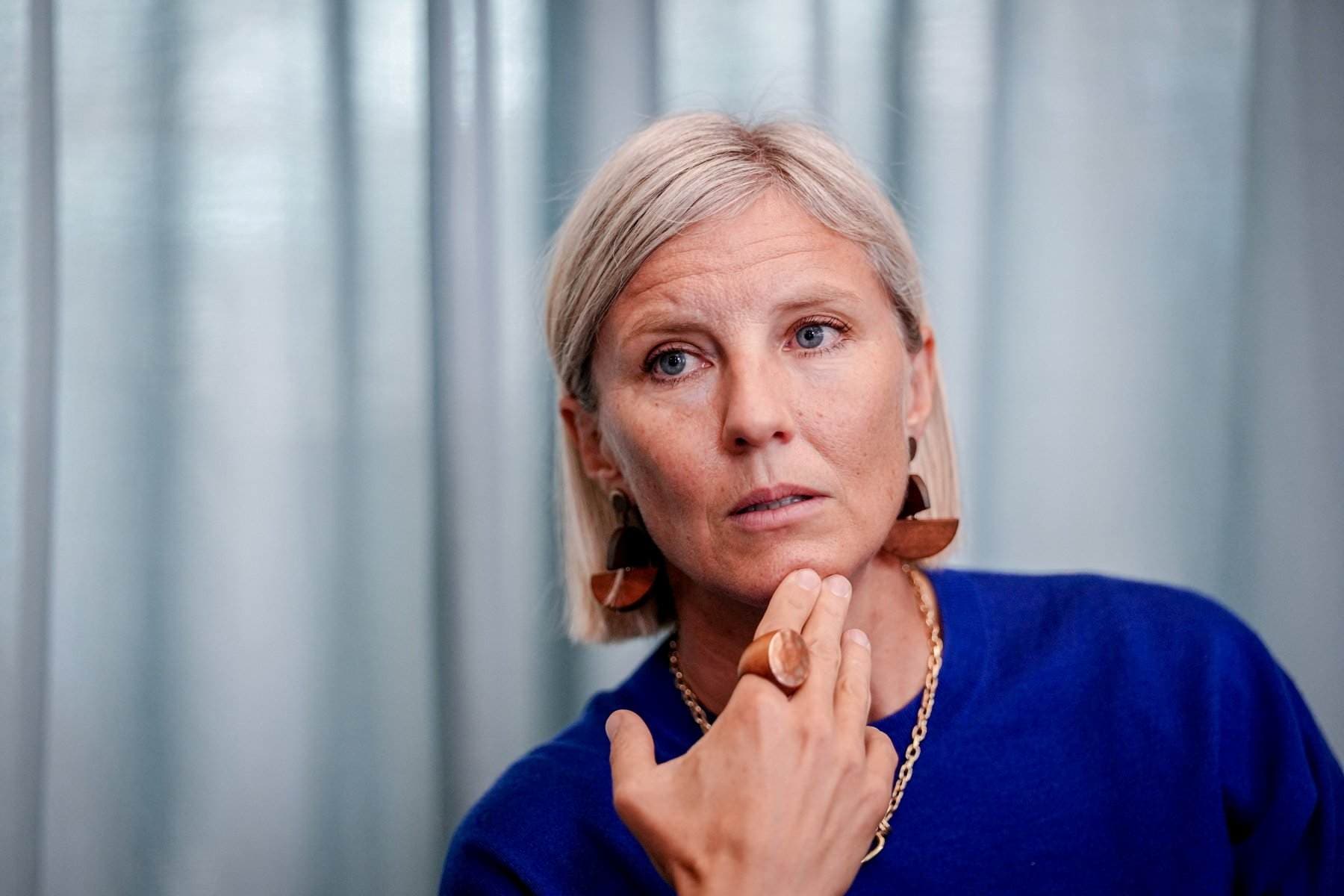Karin Rådström, topvrouw van truckgigant Daimler, luidt de noodklok.