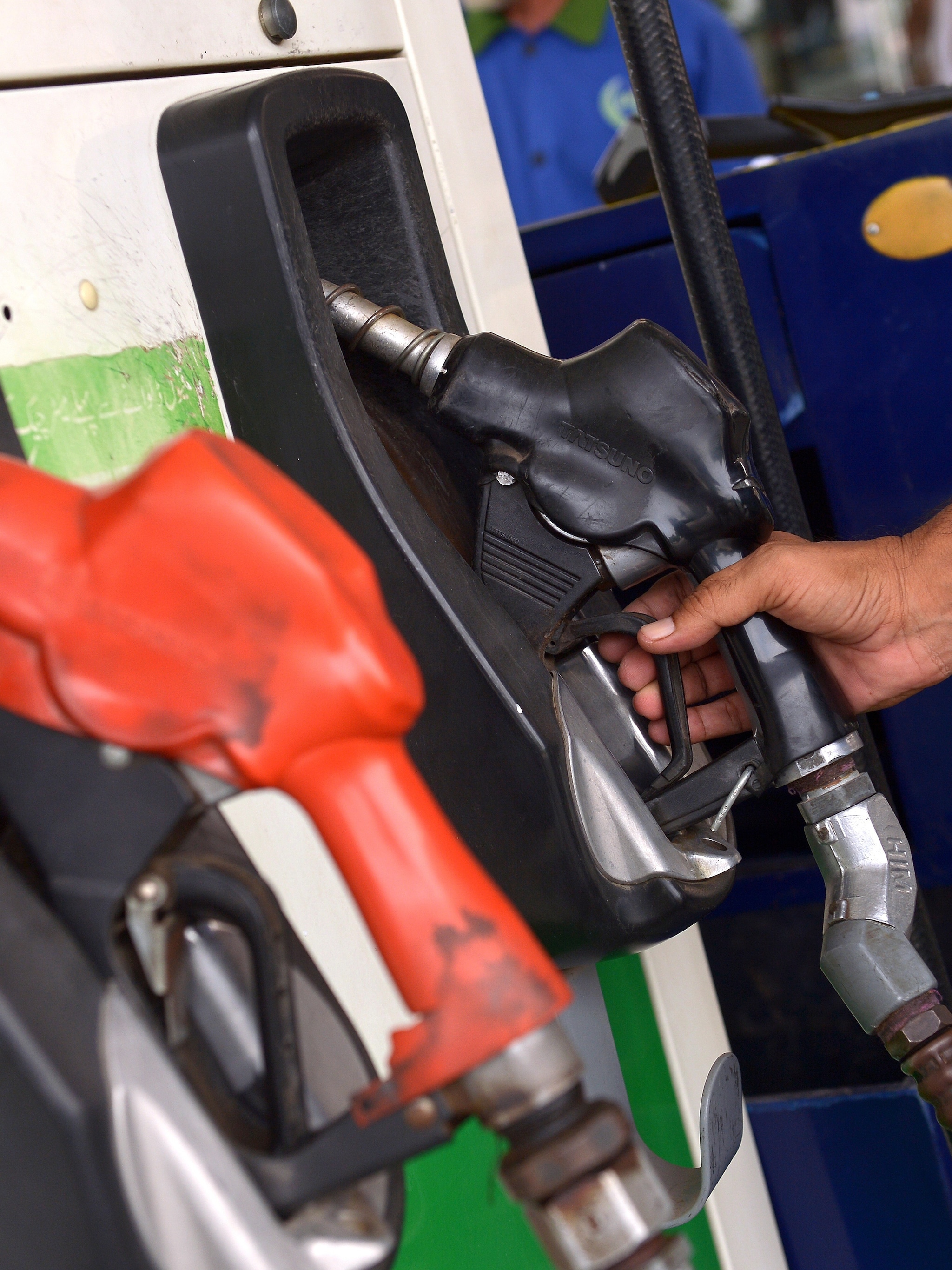 3 euro per liter benzine maatregelen bedrijfsleven