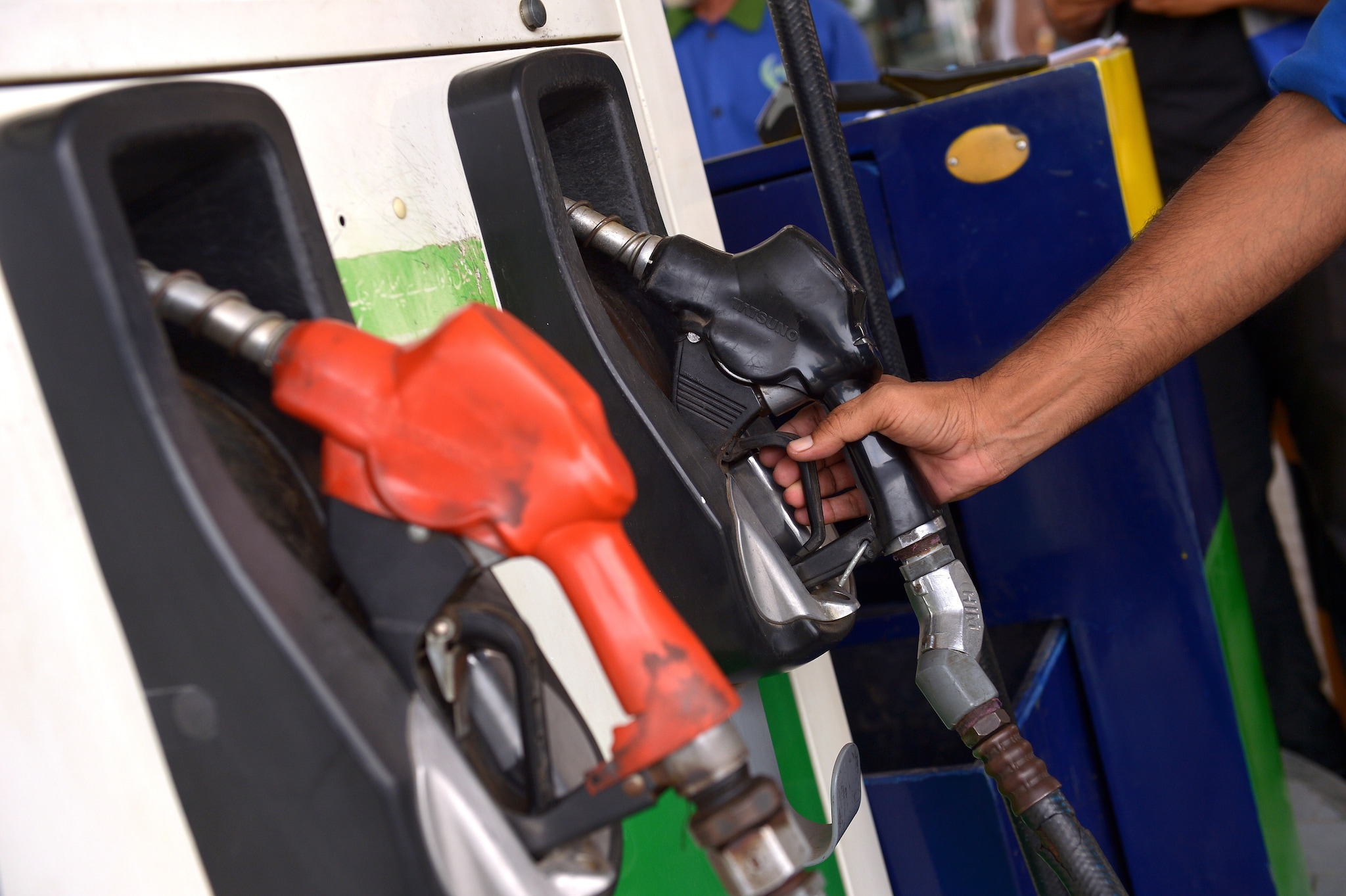 ‘Ik sluit niet uit dat we de 3 euro per liter gaan aantikken op de snelweg’, stelt energiedeskundige Hans van Cleef van bureau EqoLibrium.