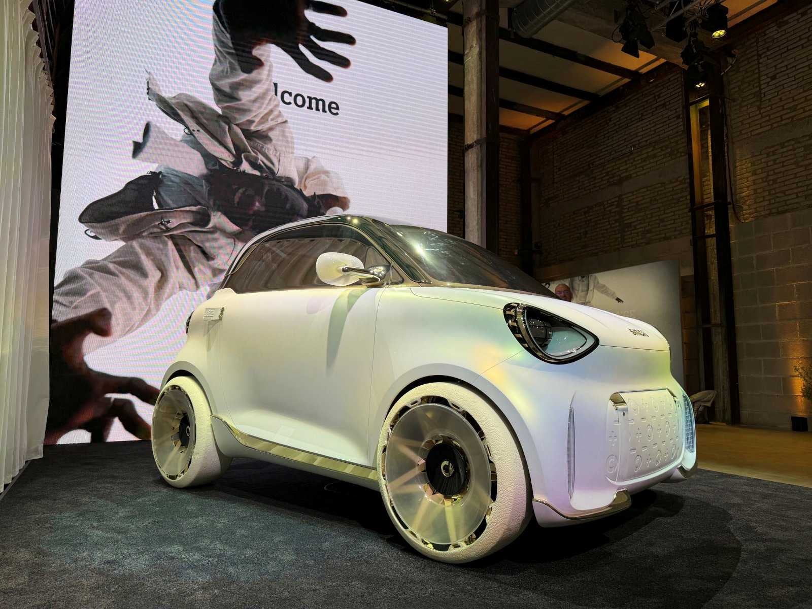 De compacte Smart #2 (concept). Een wendbaar ‘accessoire op wielen’.