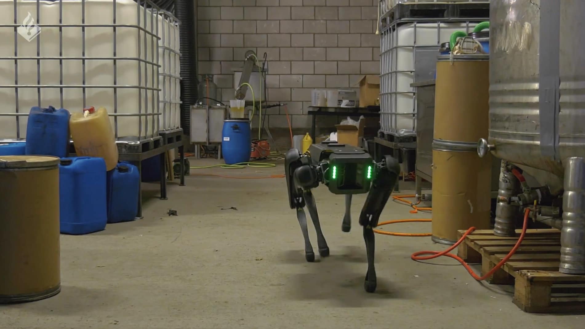 Een van de robothonden bij de politie.