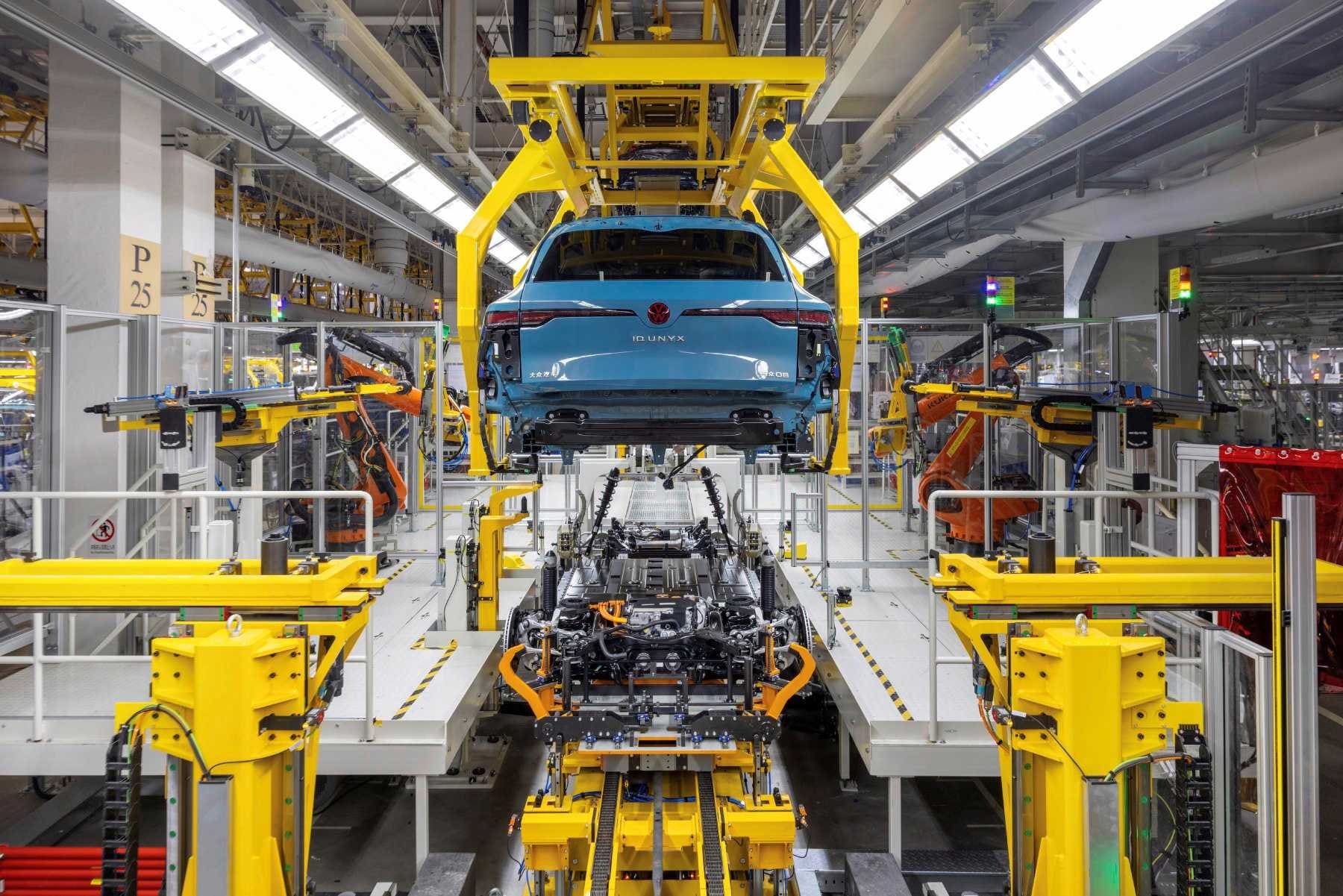De Volkswagen-fabriek in Wolfsburg. Volkswagen