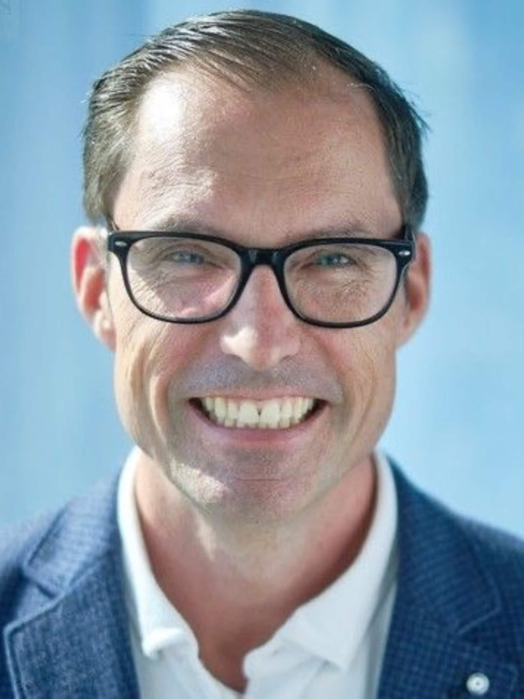 ai neemt juniorwerk over expertise