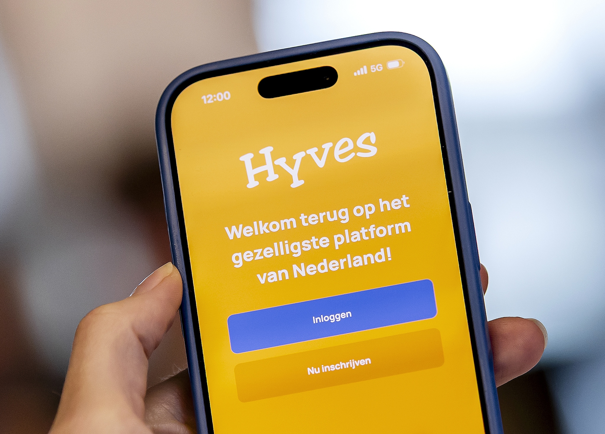 De website van Hyves op een telefoon.