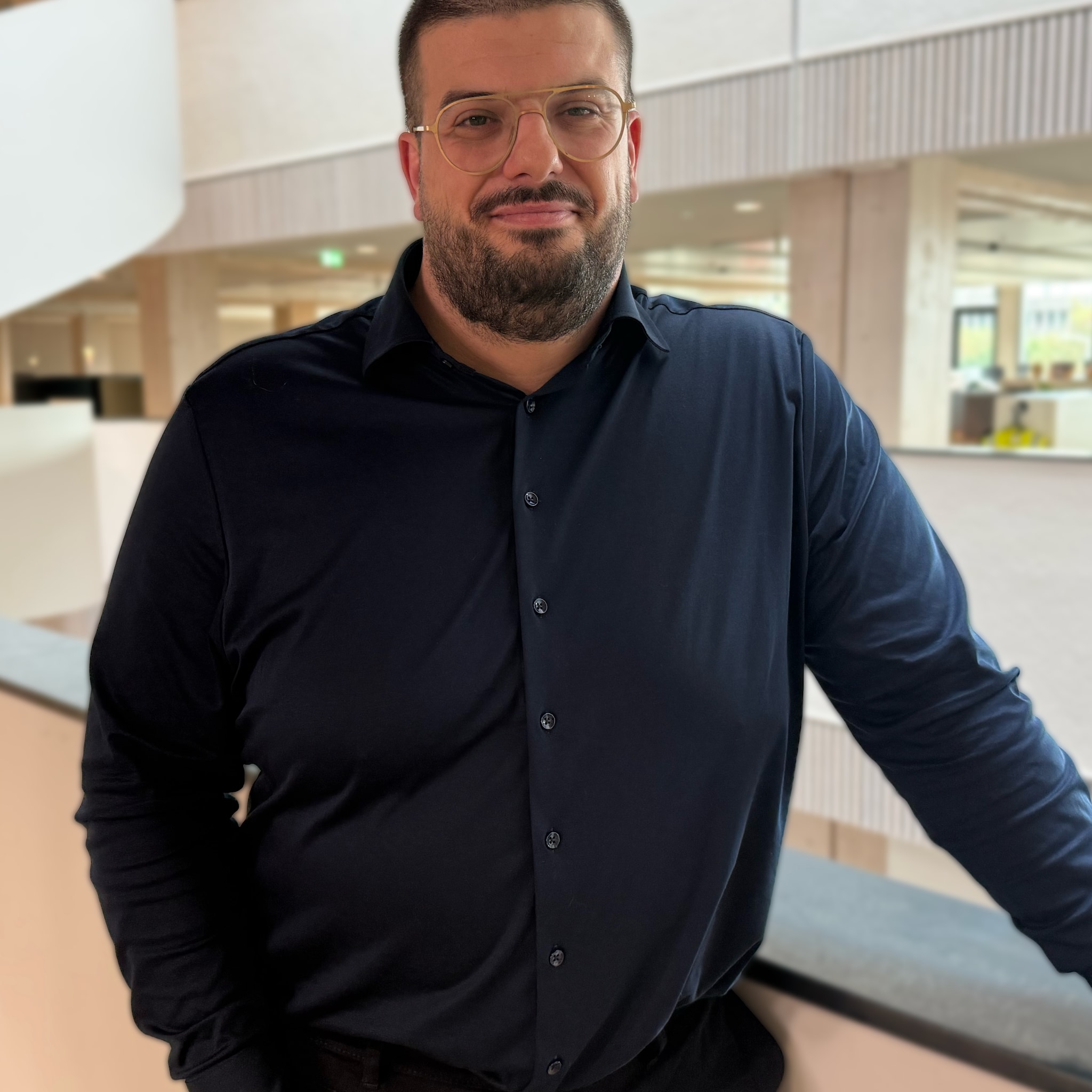 partner ey maar ongelukkig rene carillo