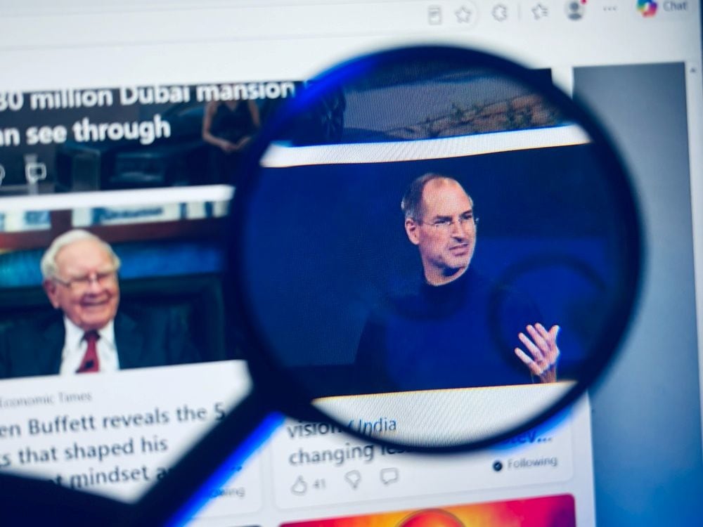 Steve Jobs in de media. Shutterstock