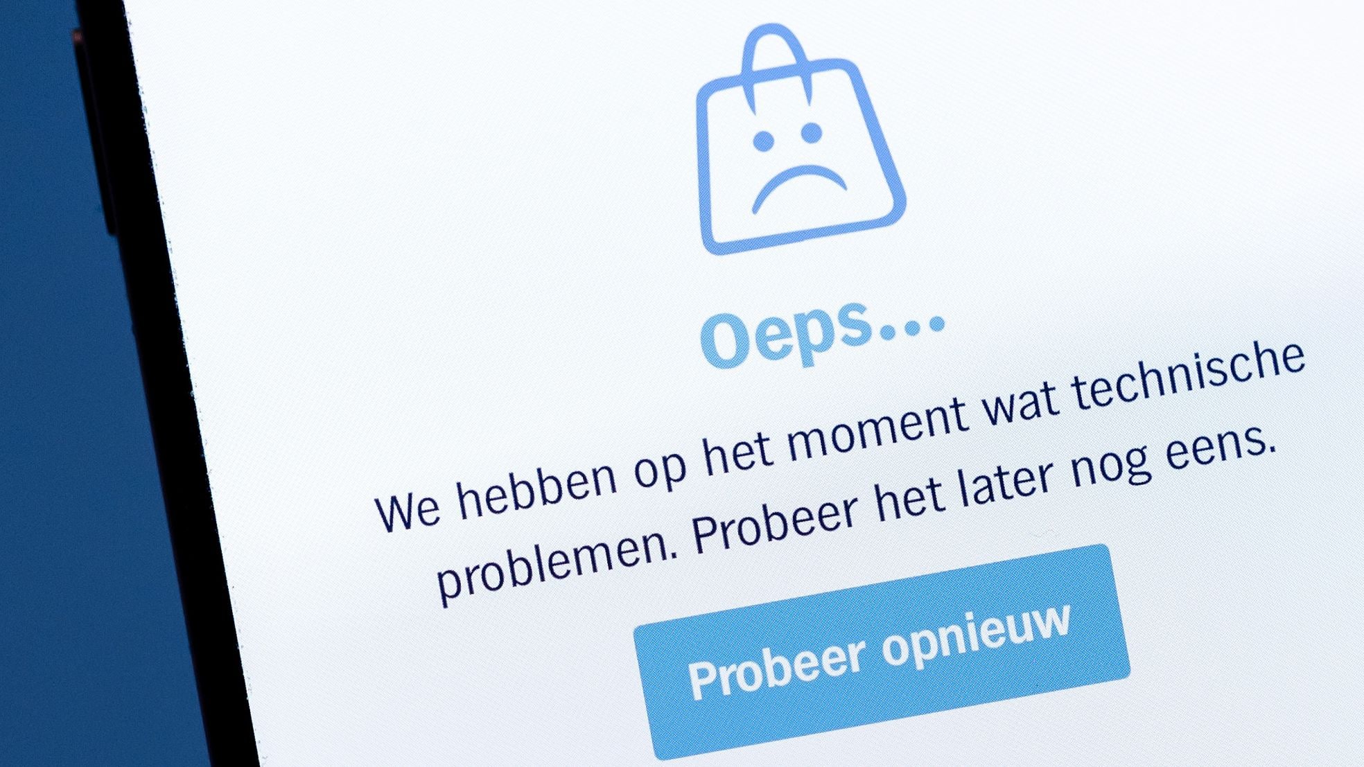 Spaarsystemen die gekoppeld zijn aan de AH-app, zoals het verzilveren van koopzegels, en de persoonlijke bonuskaart werken vanwege het incident niet.