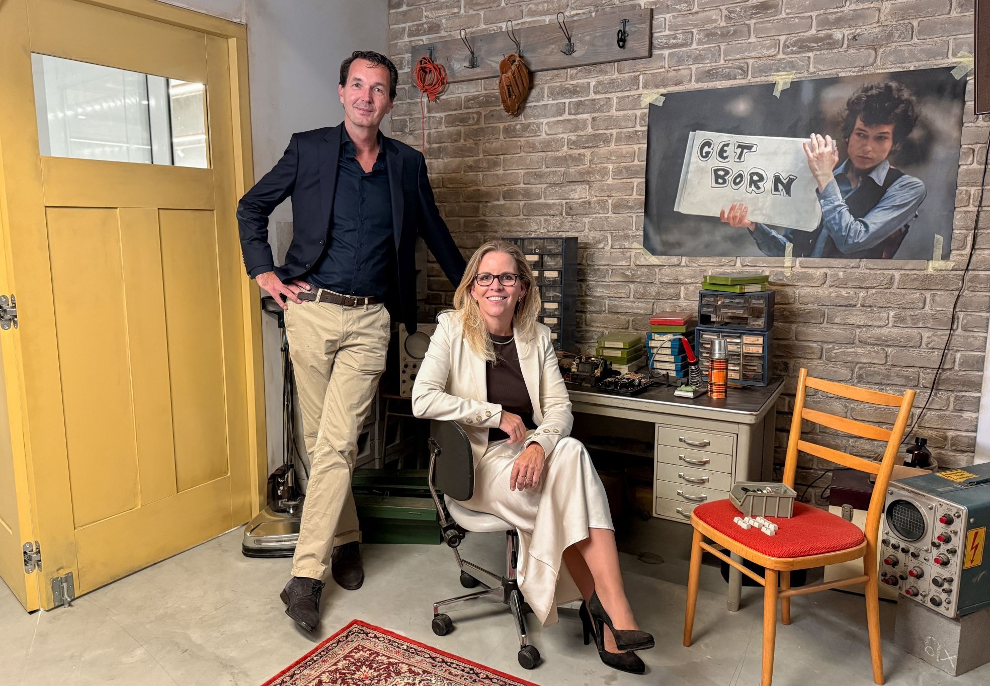 Isabel Moll met At the Top-host Paul van Riessen. Foto: BusinessWise