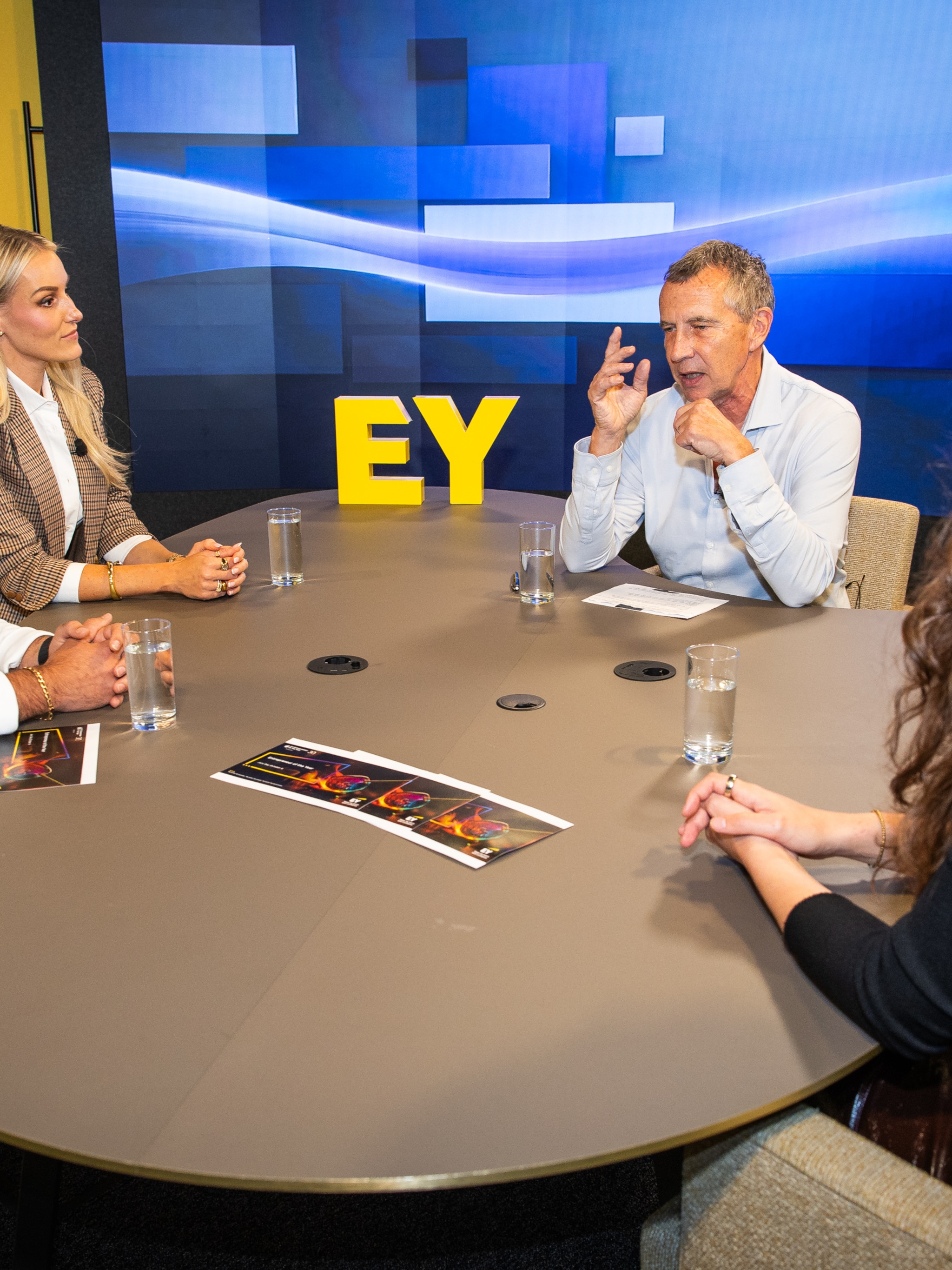 ceo van een miljoenenbedrijf ik ben geen ondernemer geworden om manager van mensen te worden